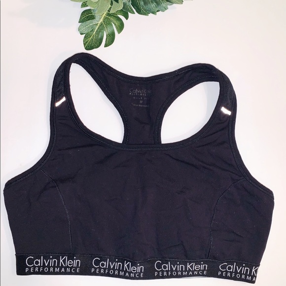 Calvin Klein Other - 💸Calvin Klein- Sports Bra - medium